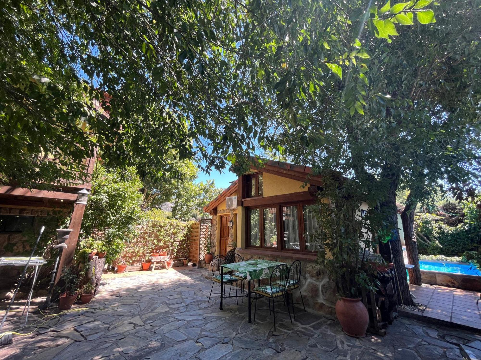 Acogedora Casa Rural En La Sierra De Madrid Mataelpino Exteriör bild